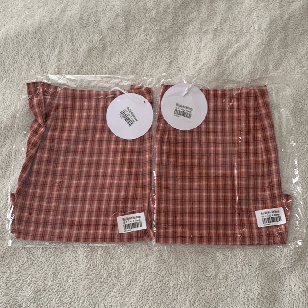 🔴Princess Polly Miss Sally Mini Skirt - Picture 3 of 6